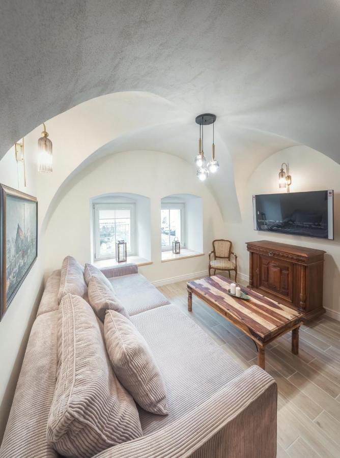 Loft W Kamienicy Apartment Duszniki Zdroj Bagian luar foto